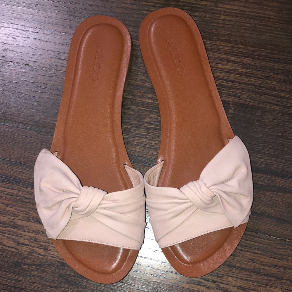 Aldo Sandals